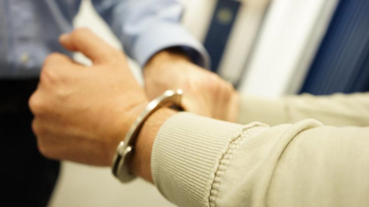 Las Palmas: Condenado a 11 años de cárcel por intentar quemar a su expareja en su peluquería