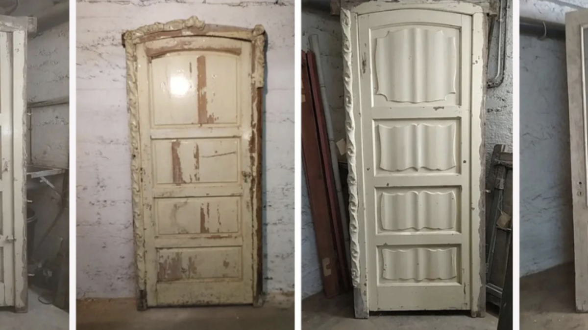 Ponen en venta por 10.000 euros cuatro puertas que podrían ser de Gaudí