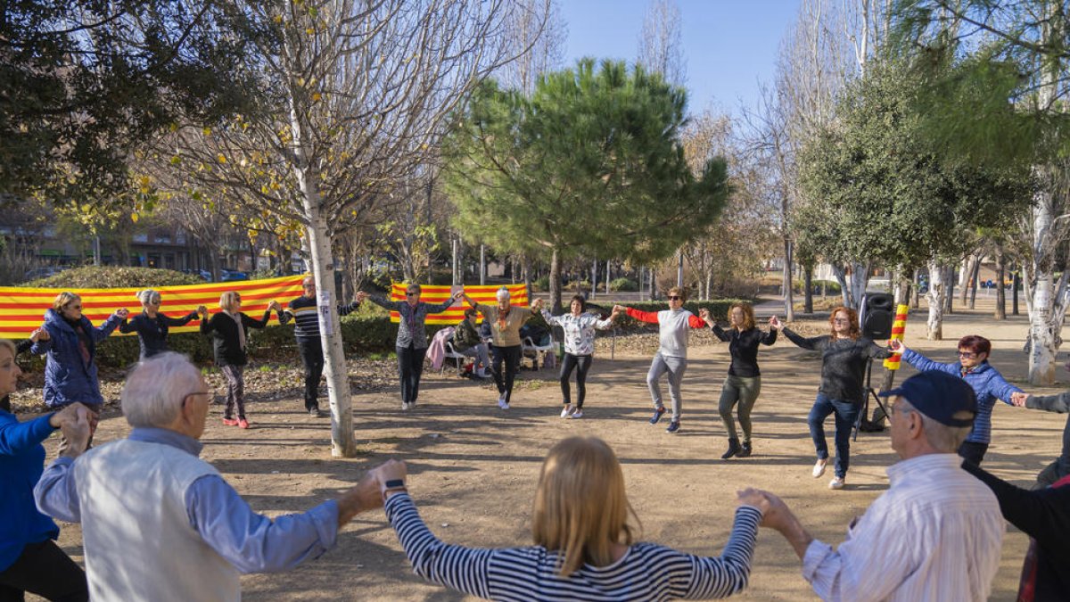La Bella Dansa fa la primera trobada a Reus