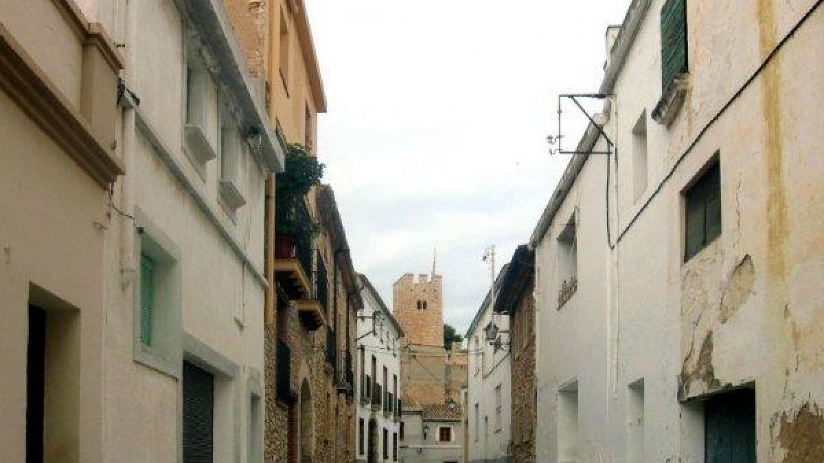 Santa Oliva modifica el POUM para poder rehabilitar los edificios