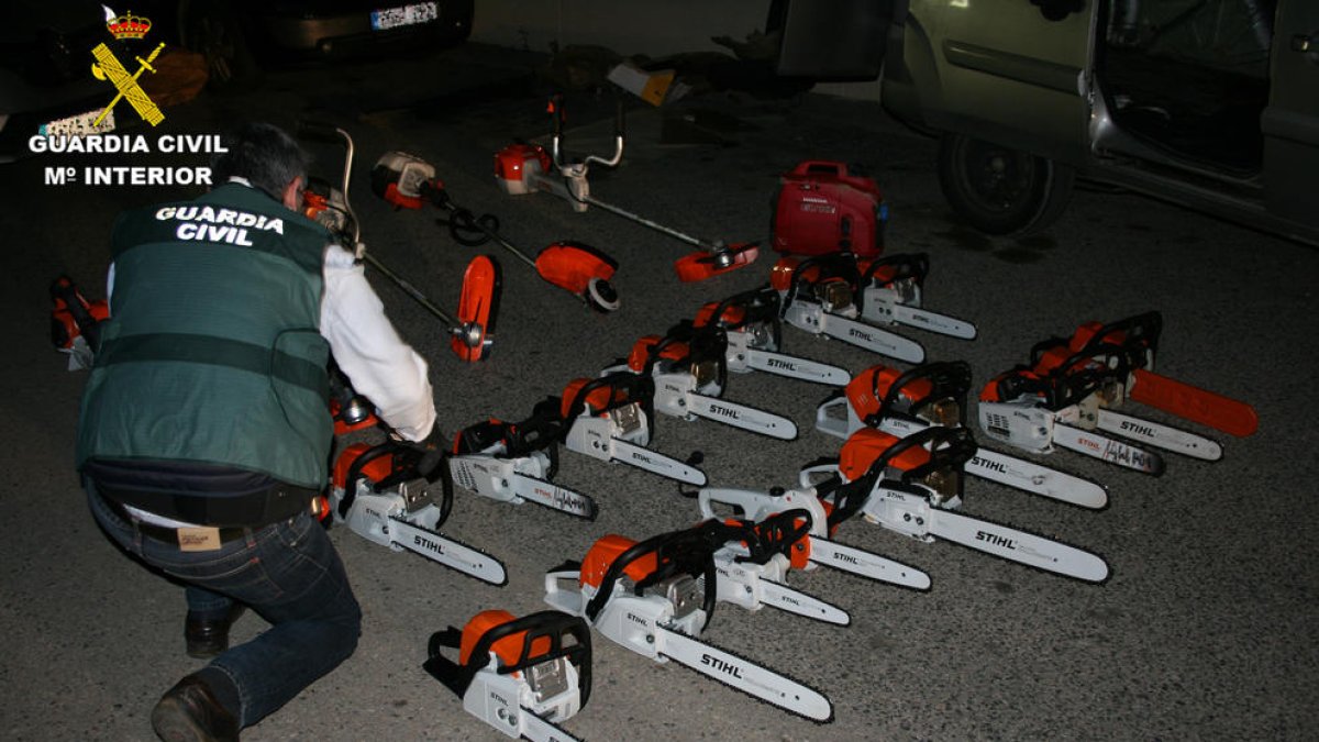 Detenido un vecino de Reus por robar 14.000 euros en maquinaria en una tienda de Alcañiz