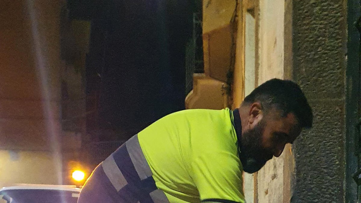 Flix dobla el índice de reciclaje con el servicio de recogida selectiva puerta a puerta