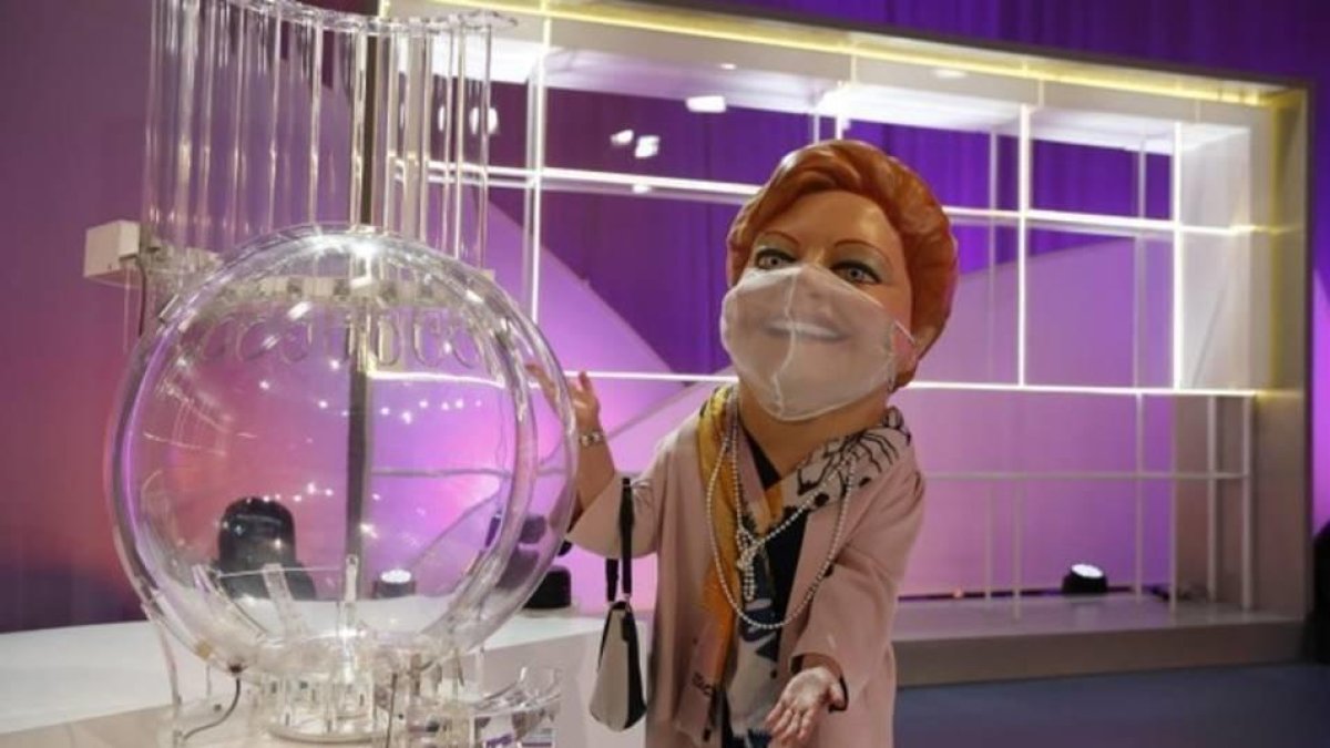 La Grossa de Cap d'Any repartirà aquest dissabte cinc grans premis que van de 200.000 a 5.000 euros