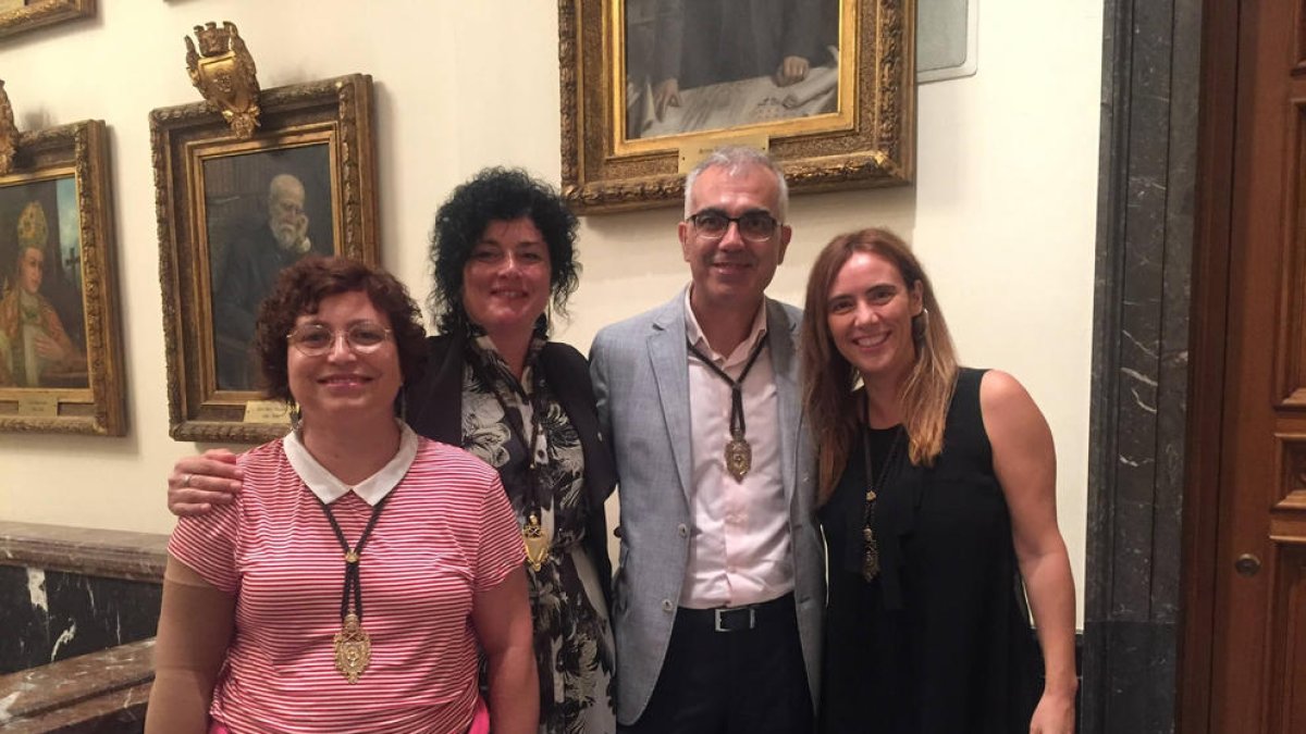 Mor la regidora del PSC de Reus Carmina Pozuelo als 49 anys