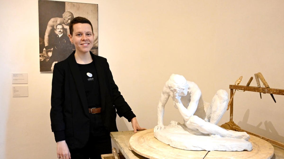 «A l'exposició de Josep Clarà s'hi troba molta bellesa, és un gaudi absolut»