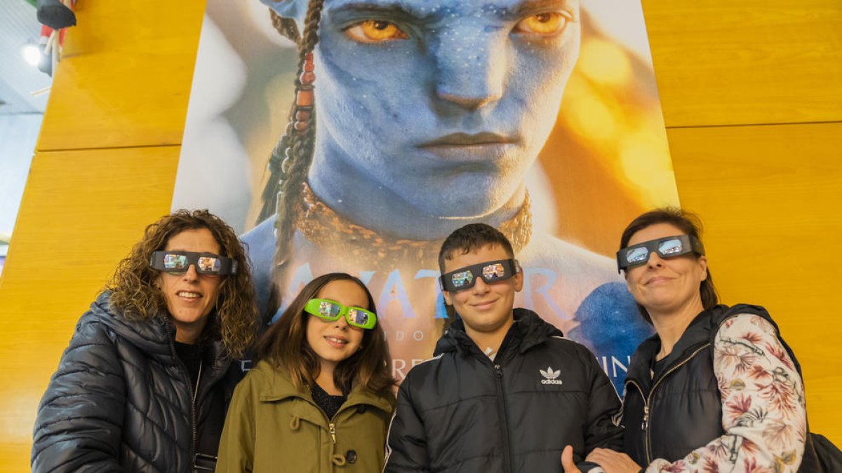 'Avatar 2' en 3D omple les sales de cinema de Tarragona de milers d'espectadors