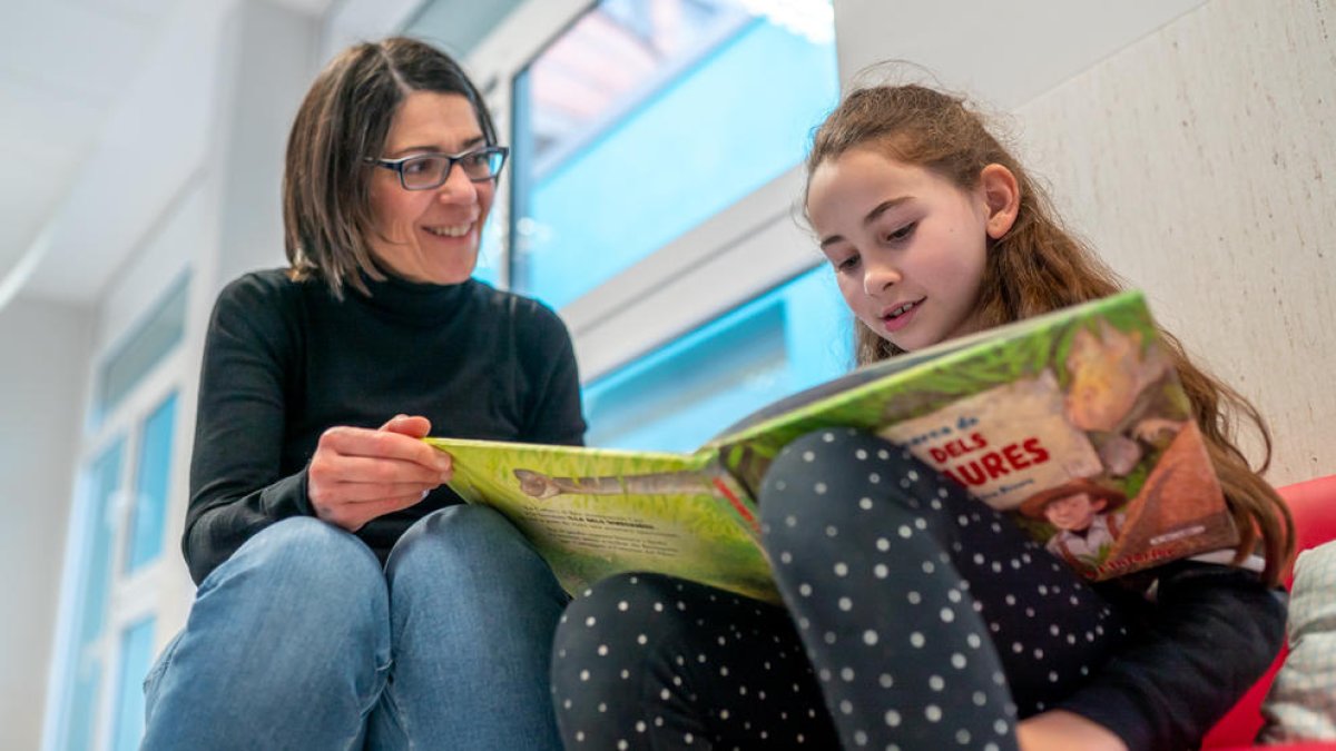 El programa Lecxit busca voluntarios en Reus para impulsar la comprensión lectora