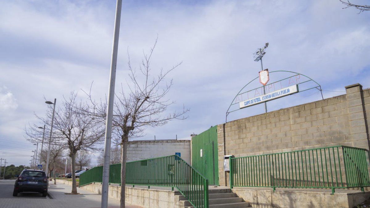 Imagen del campo de fútbol de Campclar.