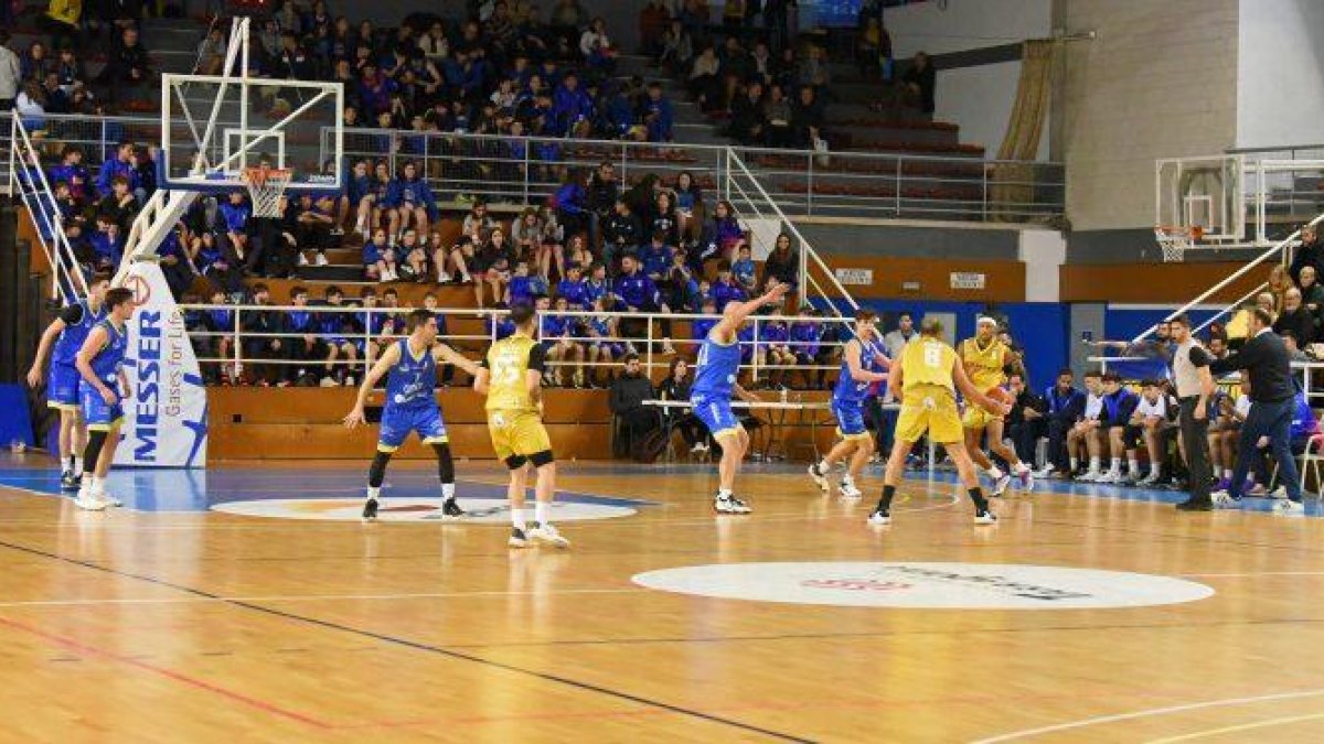 El CBT jugará en el Serrallo el último partido de la primera vuelta contra el CB Es Castell