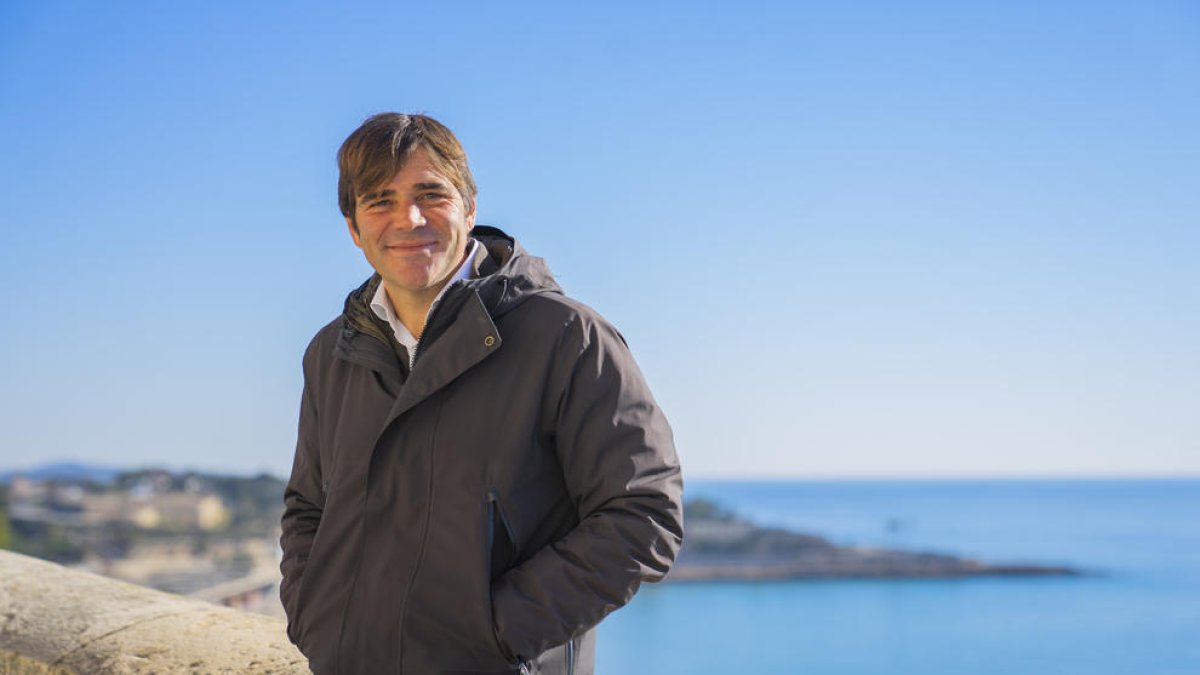 «Quan la teva vida depèn del salari de la política, ho pateix la ciutat»