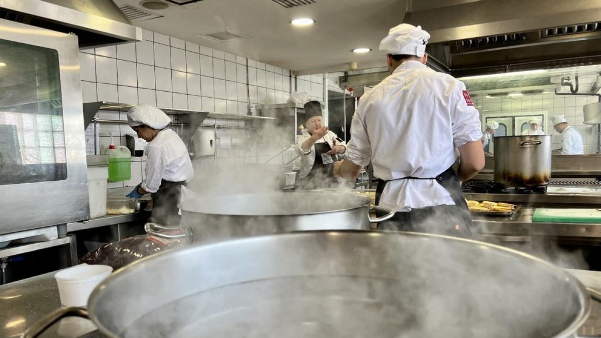 El Govern amplía en todos los centros públicos de FP los cursos para obtener certificados de profesionalidad