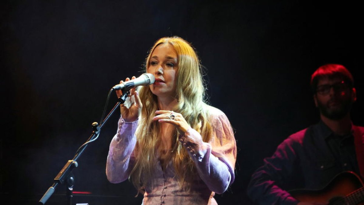 Luz de Gas no servirà vodka rus «en solidaritat amb el poble ucraïnès»