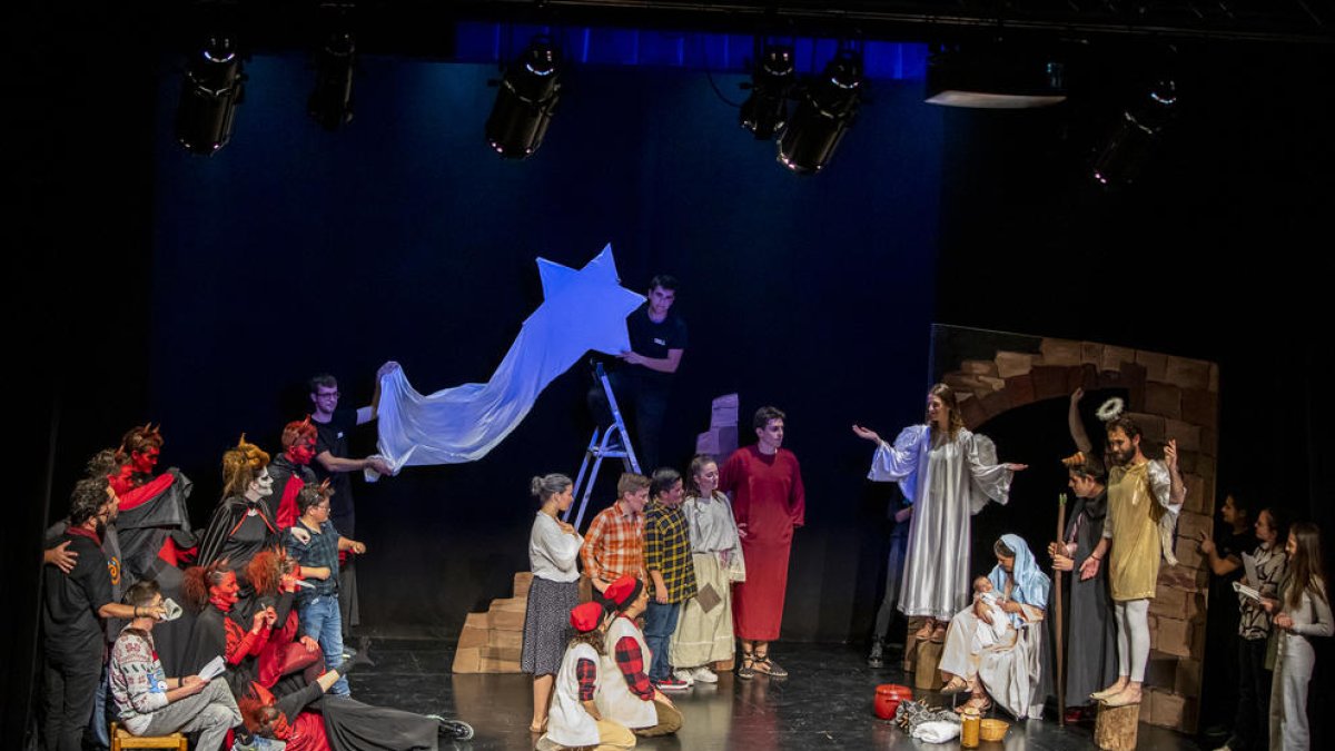 'Els Pastorets' del Morell recapten 1.000 euros pel Banc d'Aliments