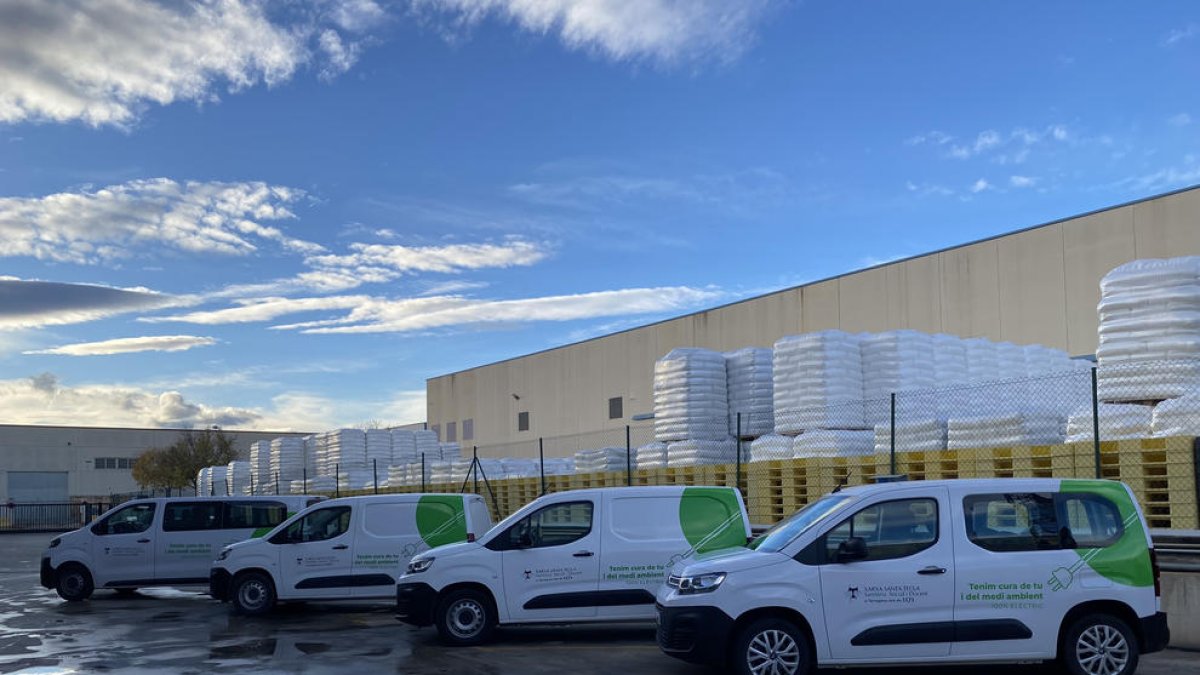 La Xarxa Santa Tecla incorpora quatre vehicles elèctrics
