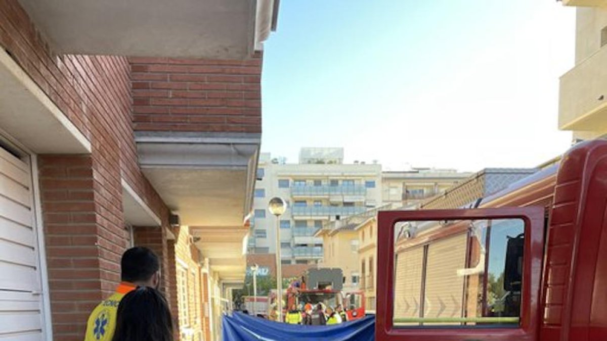 Dos germans d'edat avançada morts en l'incendi d'un habitatge a Vilanova i la Geltrú