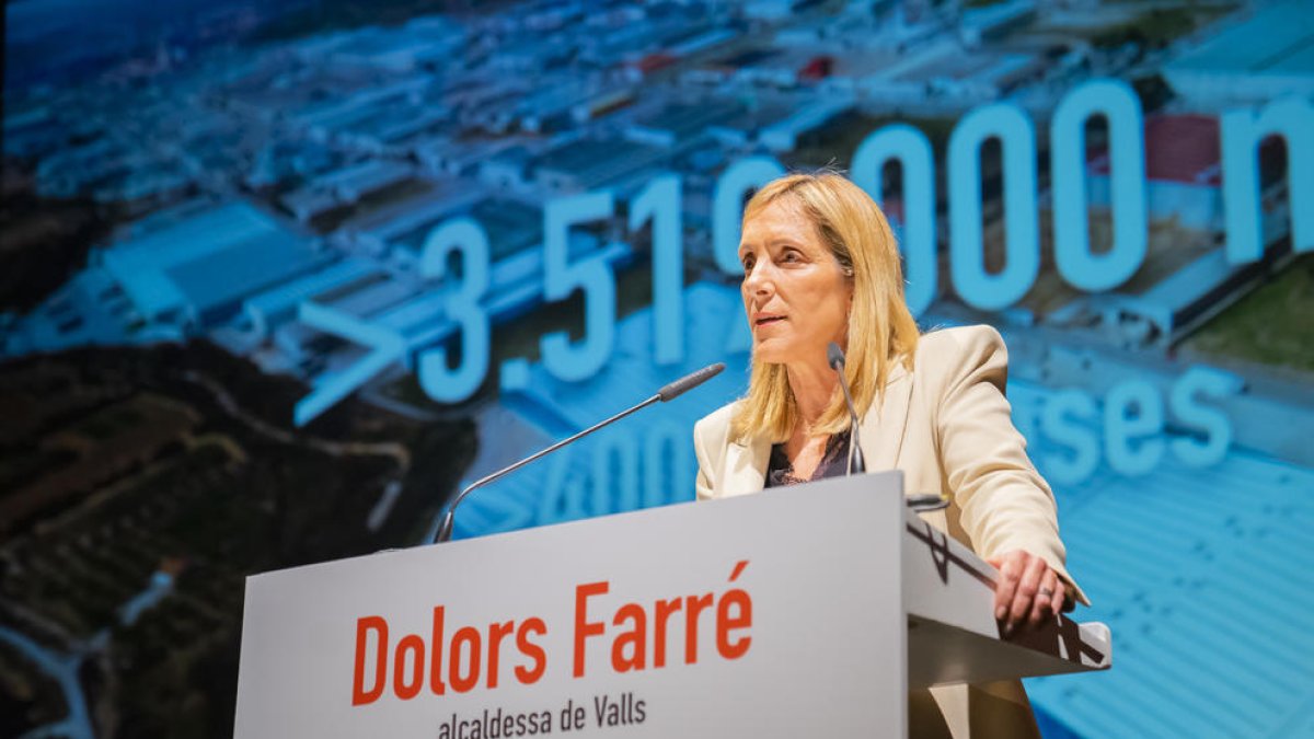Dolors Farré: «Me presentaré a las elecciones para continuar siendo vuestra alcaldesa»