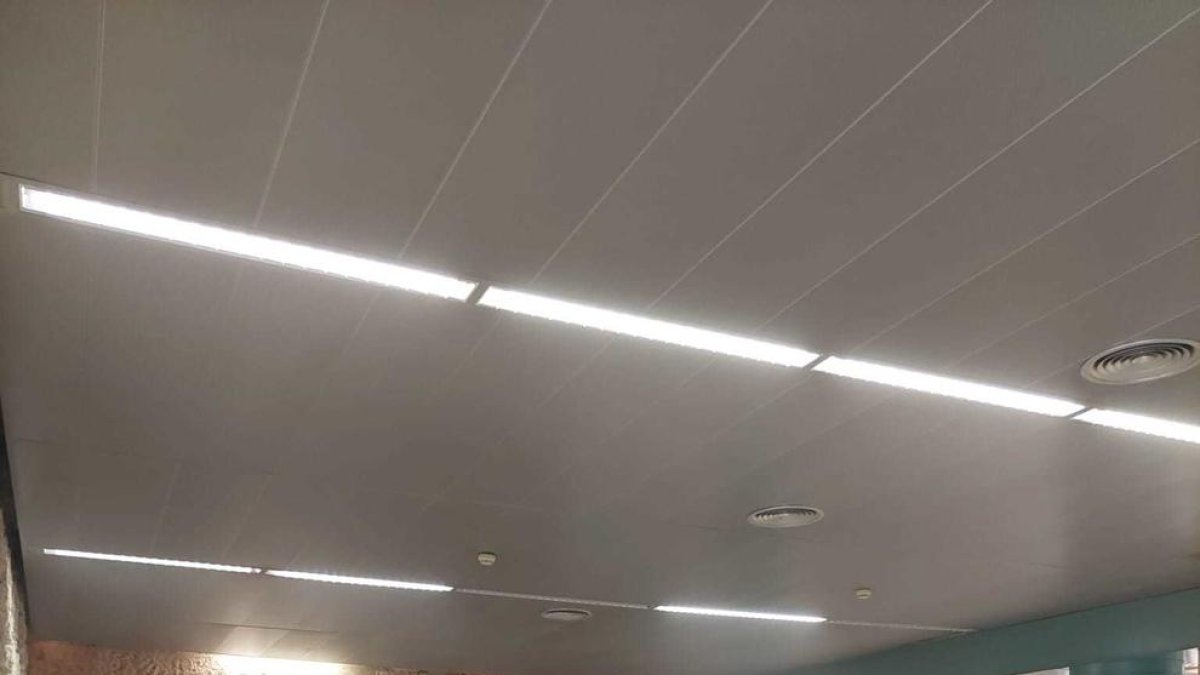 Derriban un tabique de la Antigua Audiencia de Tarragona para ubicar la oficina de turismo