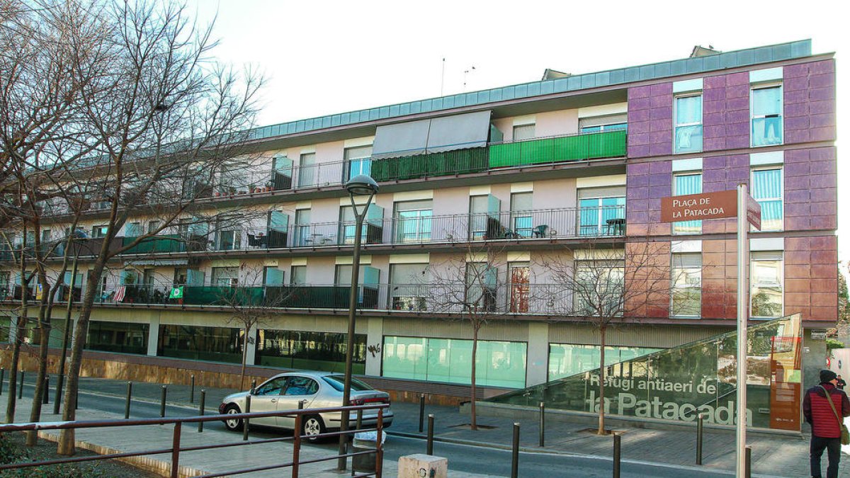 «La política de vivienda de Teresa Pallarès en Reus brilla por su ausencia»