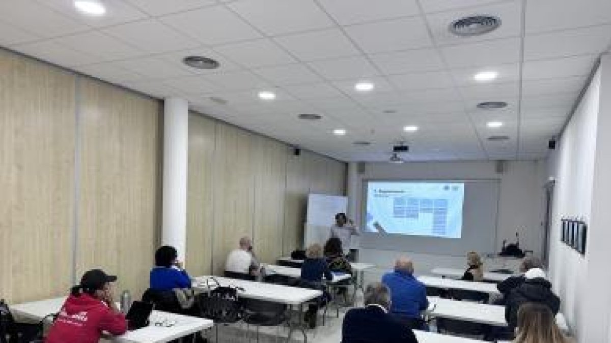 Torredembarra posa en marxa un programa de formació per a persones directives i gestores d'entitats esportives