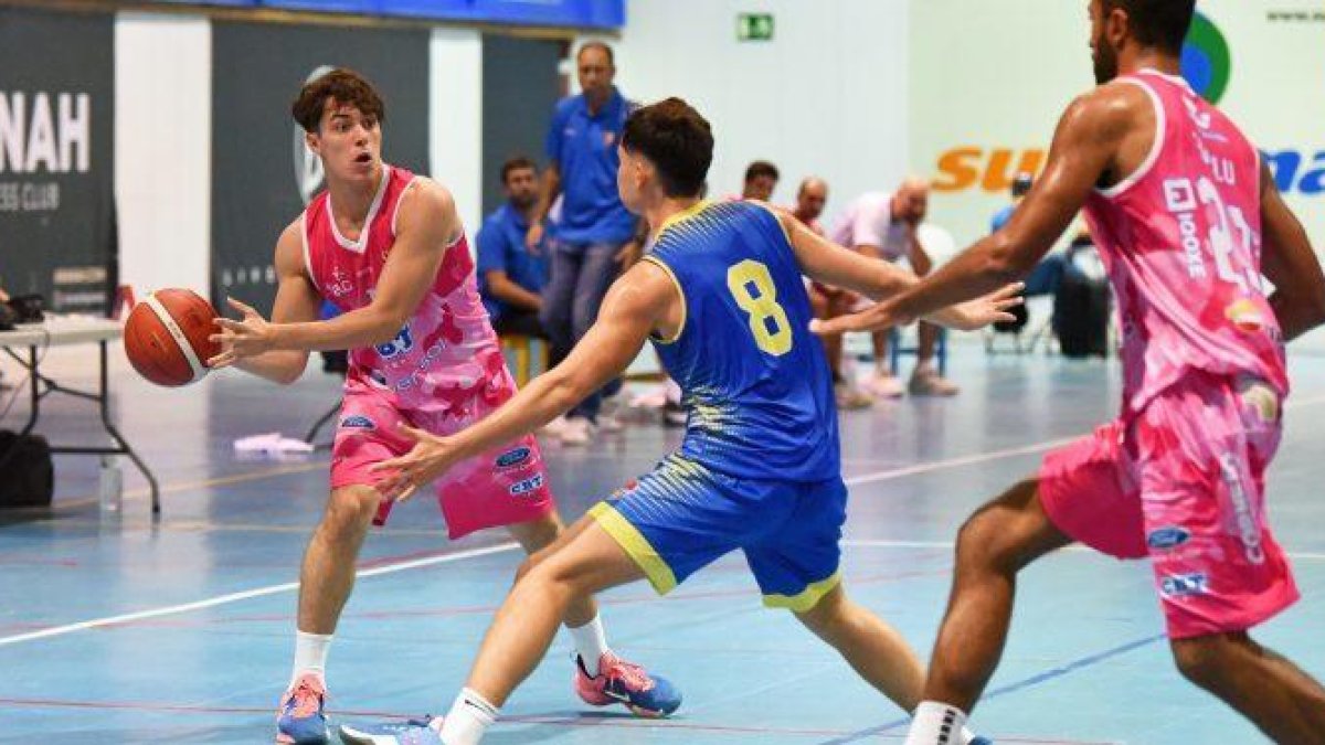 El CBT vol mantenir la seva ratxa doblegant el CB Igualada al Serrallo