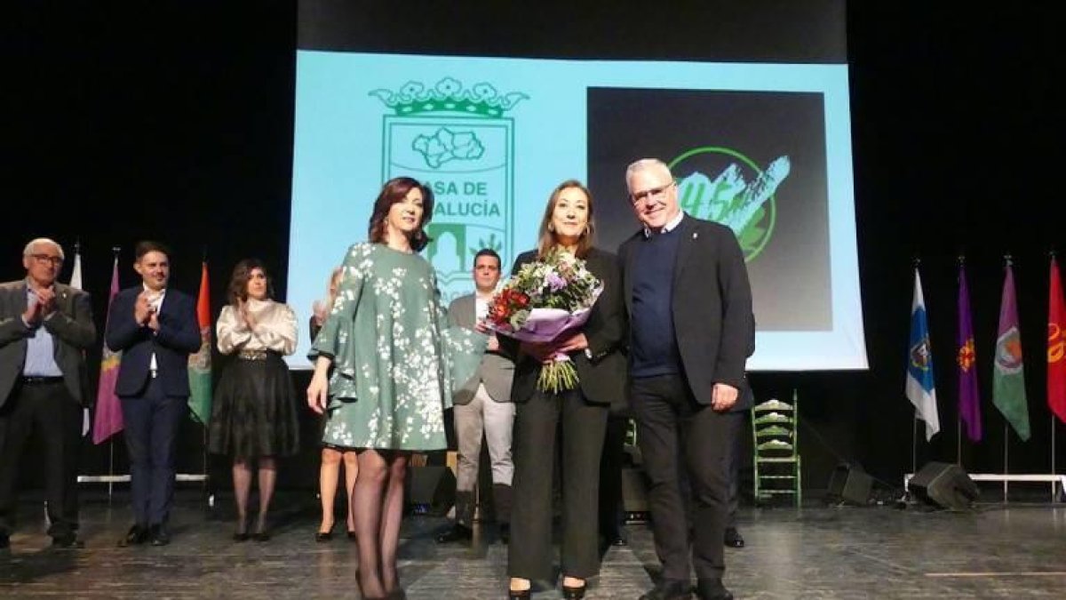 Pere Granados recibe la insignia de Oro de la Casa de Andalucía de Tarragona y Provincia