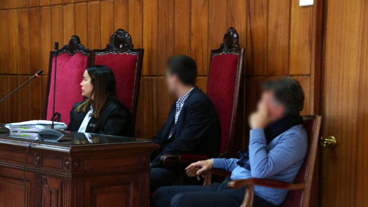 Tres años y nueve meses de prisión por agredir sexualmente a una mujer que había conocido por una app en Reus