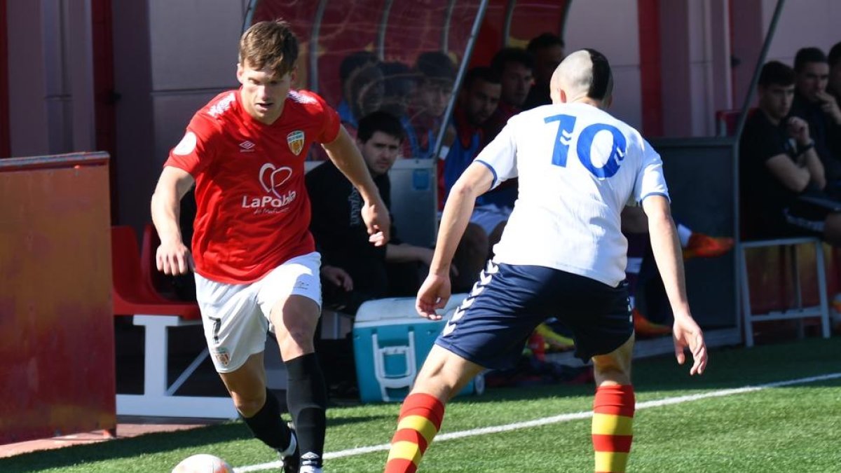 La Pobla de Mafumet gana en el Vilafranca y continúa de dulce (2-0)