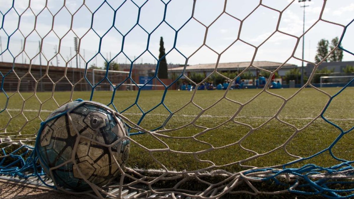 El Morell aprueba la renovación del césped del campo de fútbol municipal