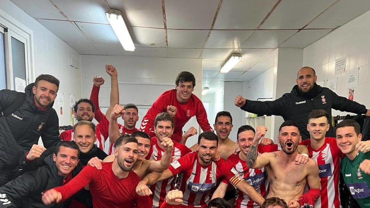 La UE Valls y el Reus FC Reddis mantienen el pulso por el liderato