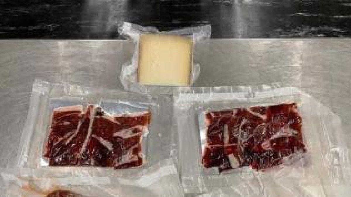 Austràlia: Retiren el visat a un espanyol per introduir en el país dos paquets de pernil