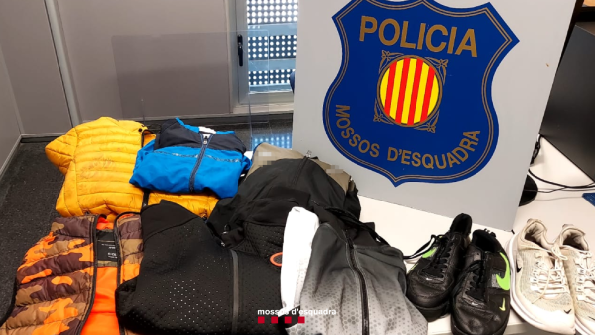 Detienen a un hombre en Cambrils por haber robado en 18 vehículos en una misma noche