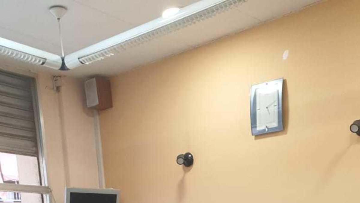 Tanca per jubilació la perruqueria Francisco de Reus després de 40 anys