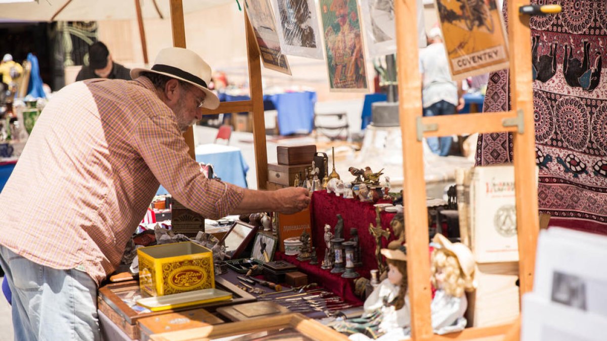El mercado de anticuarios de Tarragona también se celebrará los martes