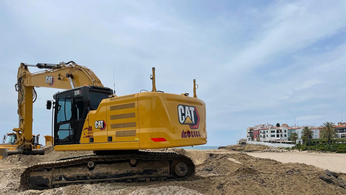 Roda de Berà reclama al Estado y a la Generalitat que estabilicen sus playas