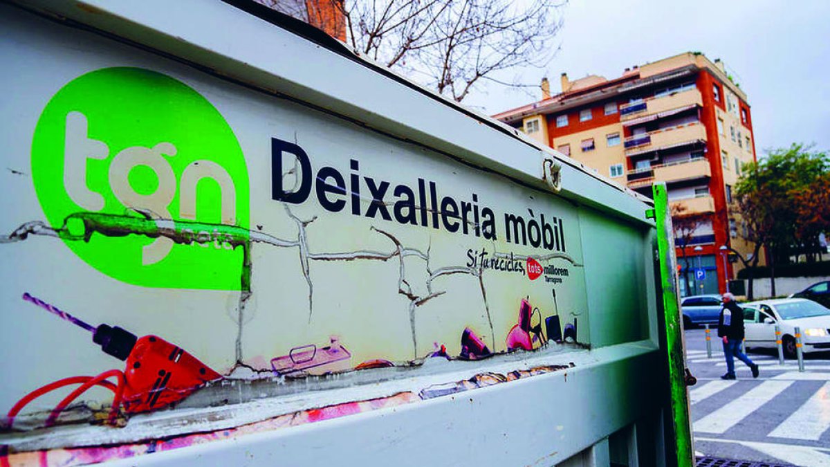 El Ayuntamiento de Tarragona amplía de 9 a 10 años la duración del nuevo contrato de la limpieza