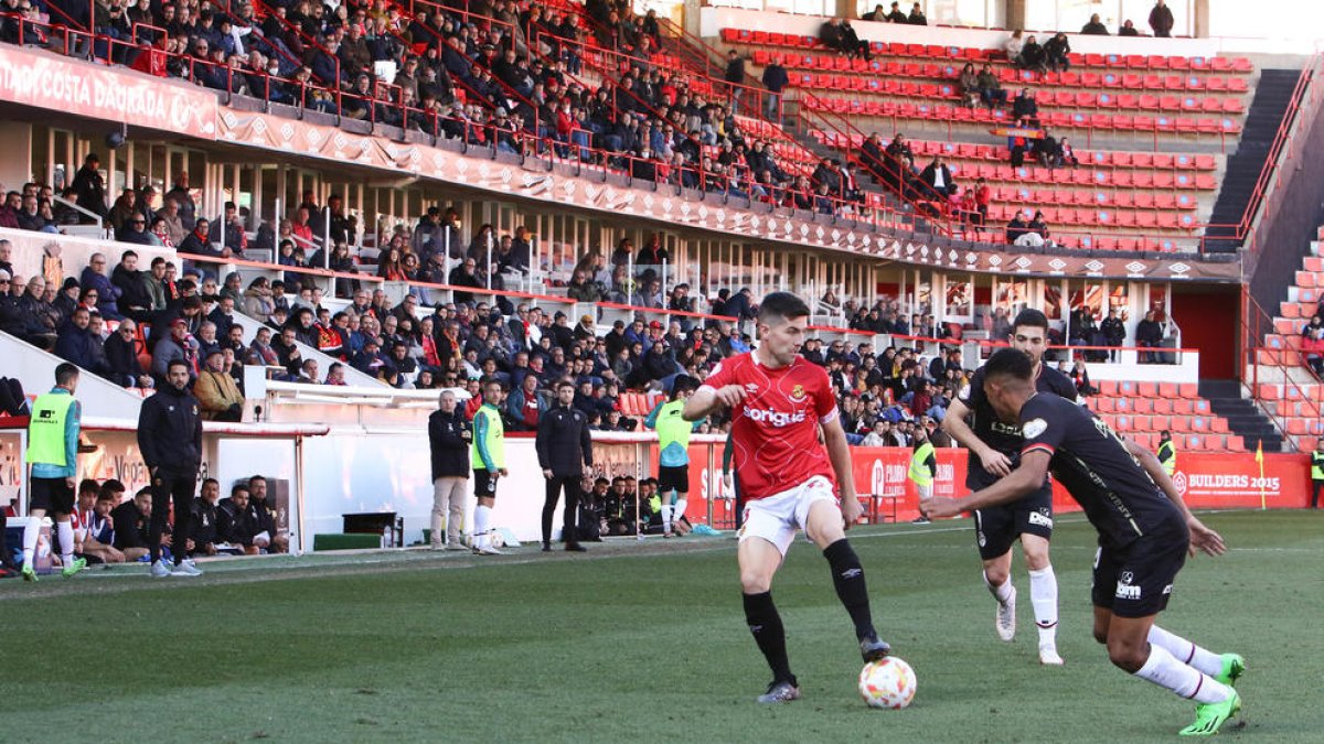 Els menys habituals demanen una oportunitat a l'onze del Nàstic