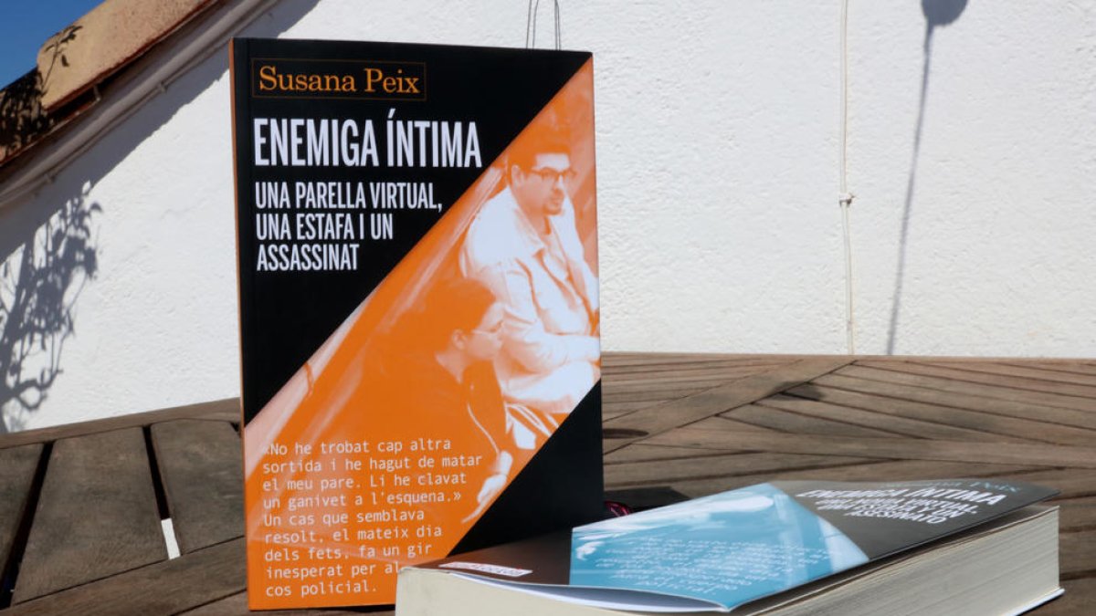 Susana Peix publica 'Enemiga íntima', una novel·la sobre el parricidi de 2019 a Vilanova i la Geltrú