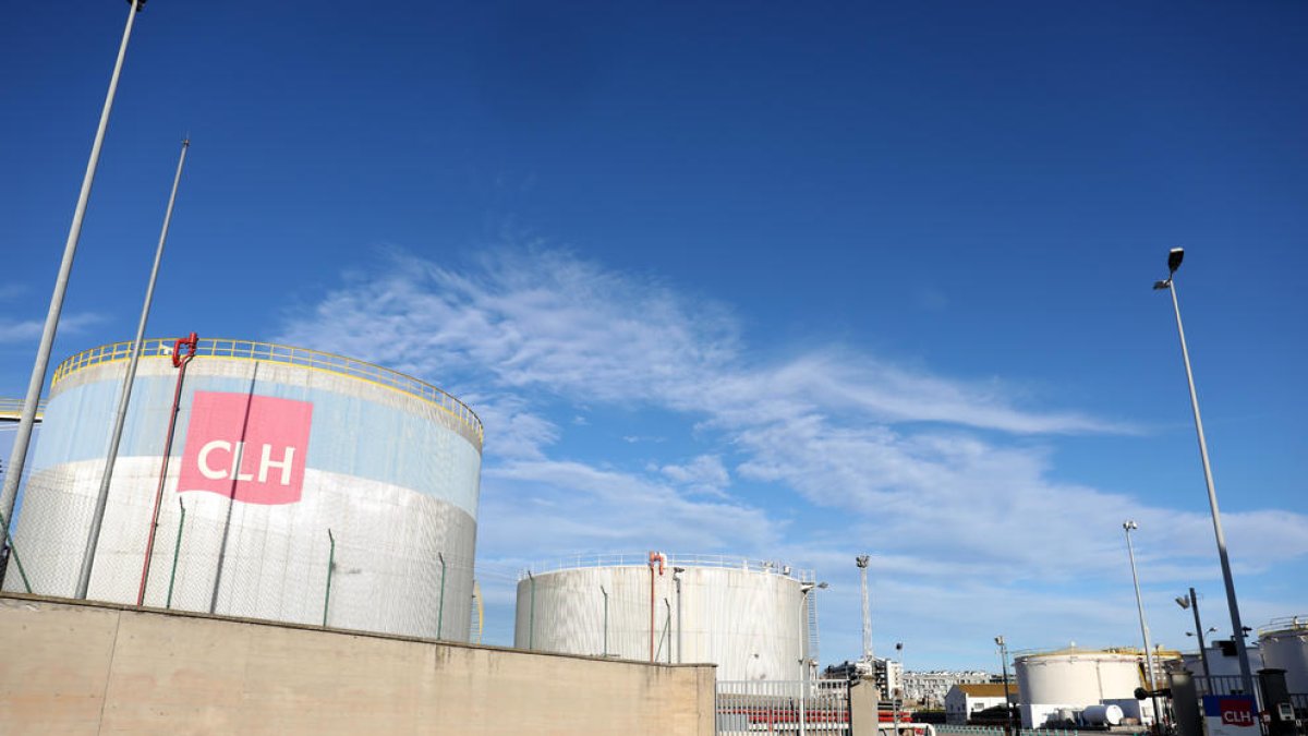 El Ayuntamiento de Tarragona cerrará el acuerdo del traslado de la CLH en menos de un año