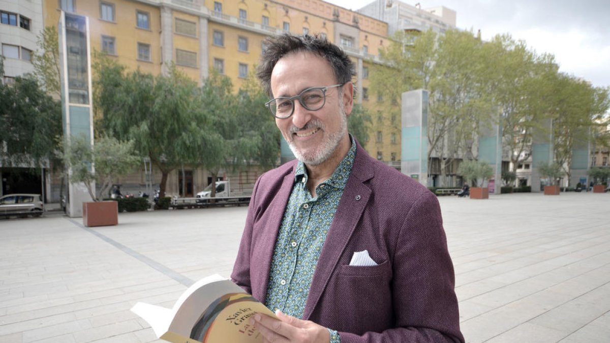 «La paraula escrita m'ajuda a endreçar els pensaments»