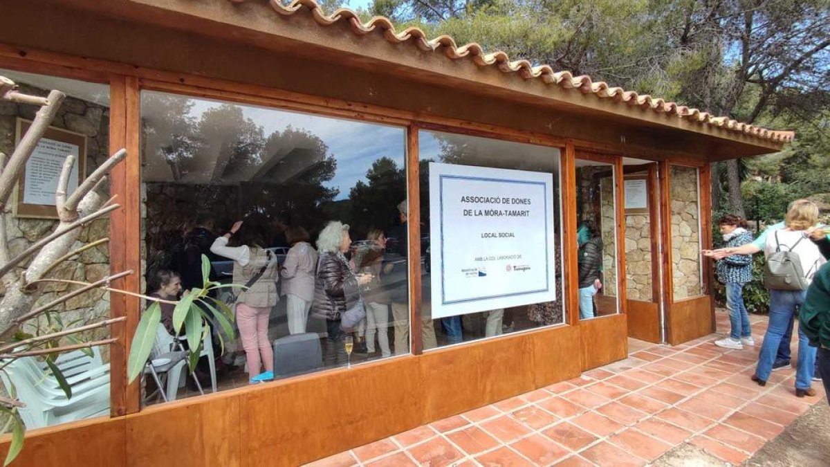 Inaugurat el nou local de l'Associació de Dones de La Móra-Tamarit