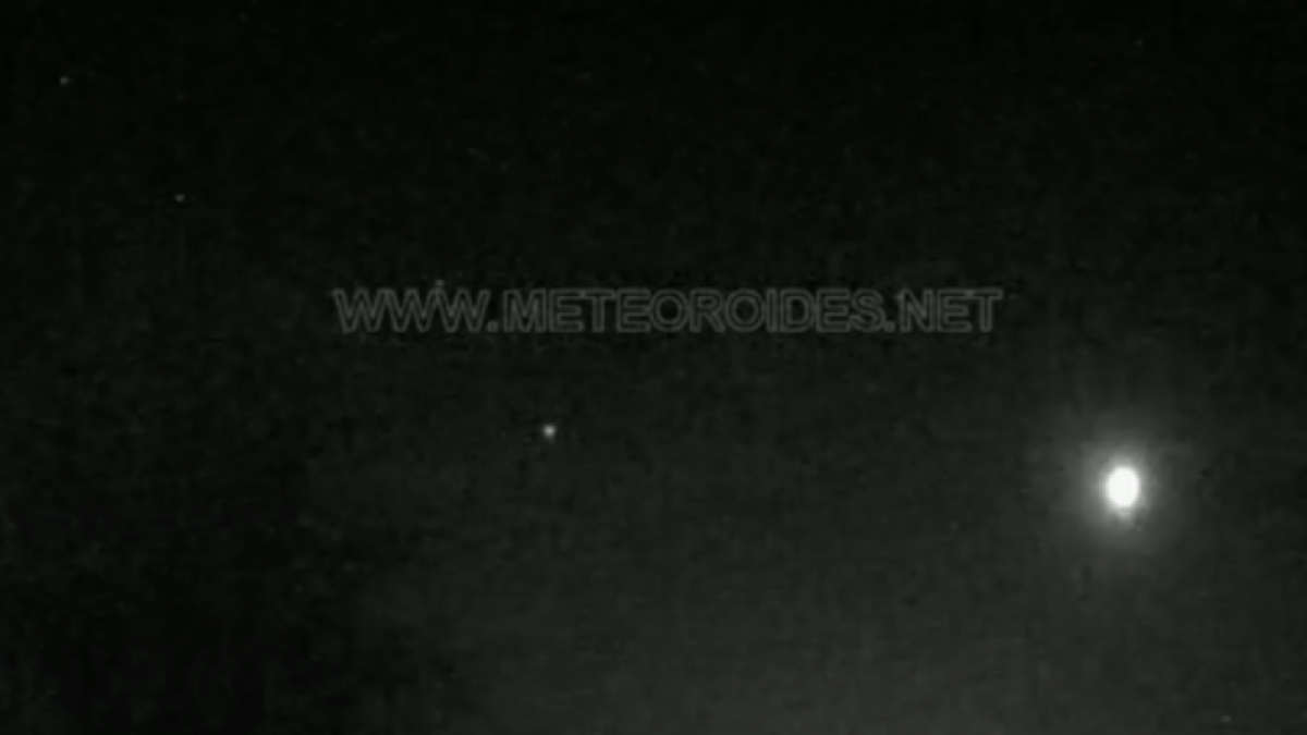 Una espectacular bola de fuego sobrevuela el cielo de España a 53.000 km/hora