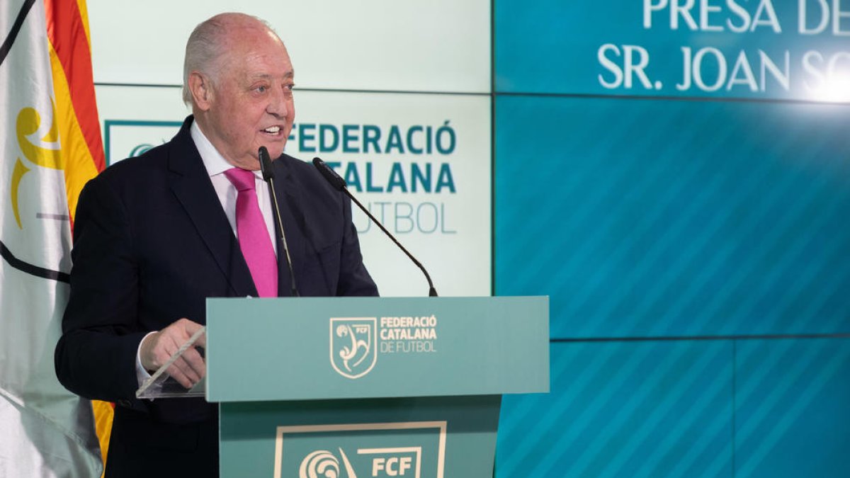 Joan Soteras pren possessió com a president de la Federació Catalana de Futbol