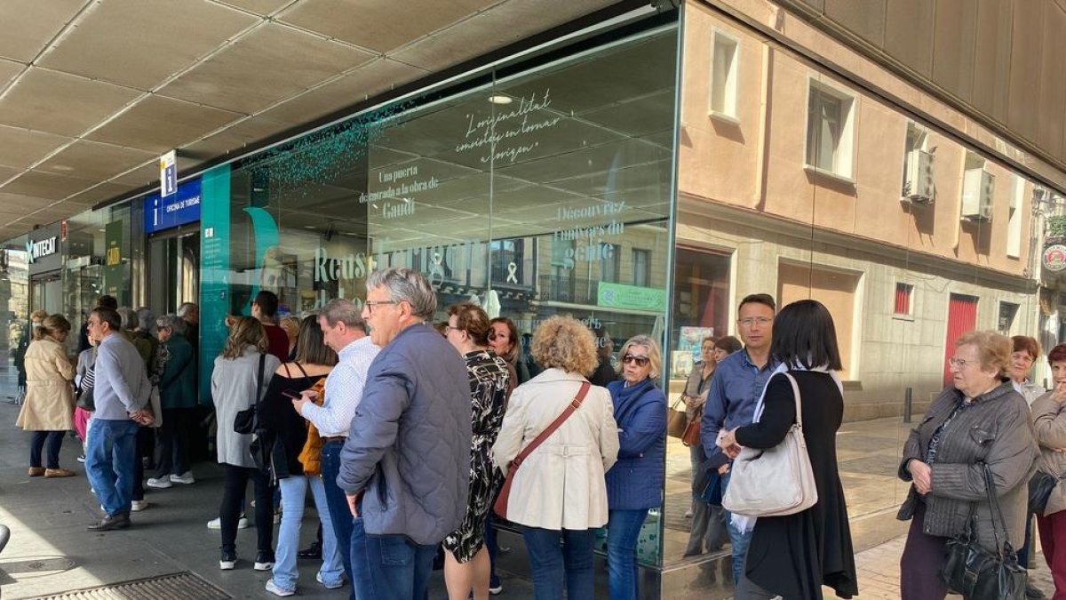 Los Bonos Reus se agotan en poco más de 48 horas y ponen en circulación 356.000 euros