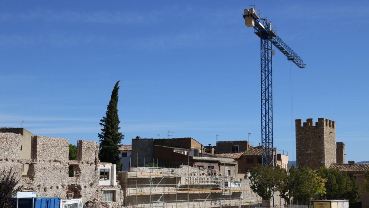 L'Ajuntament de Montblanc enderrocarà Cal Masalles per alliberar un tram de muralla