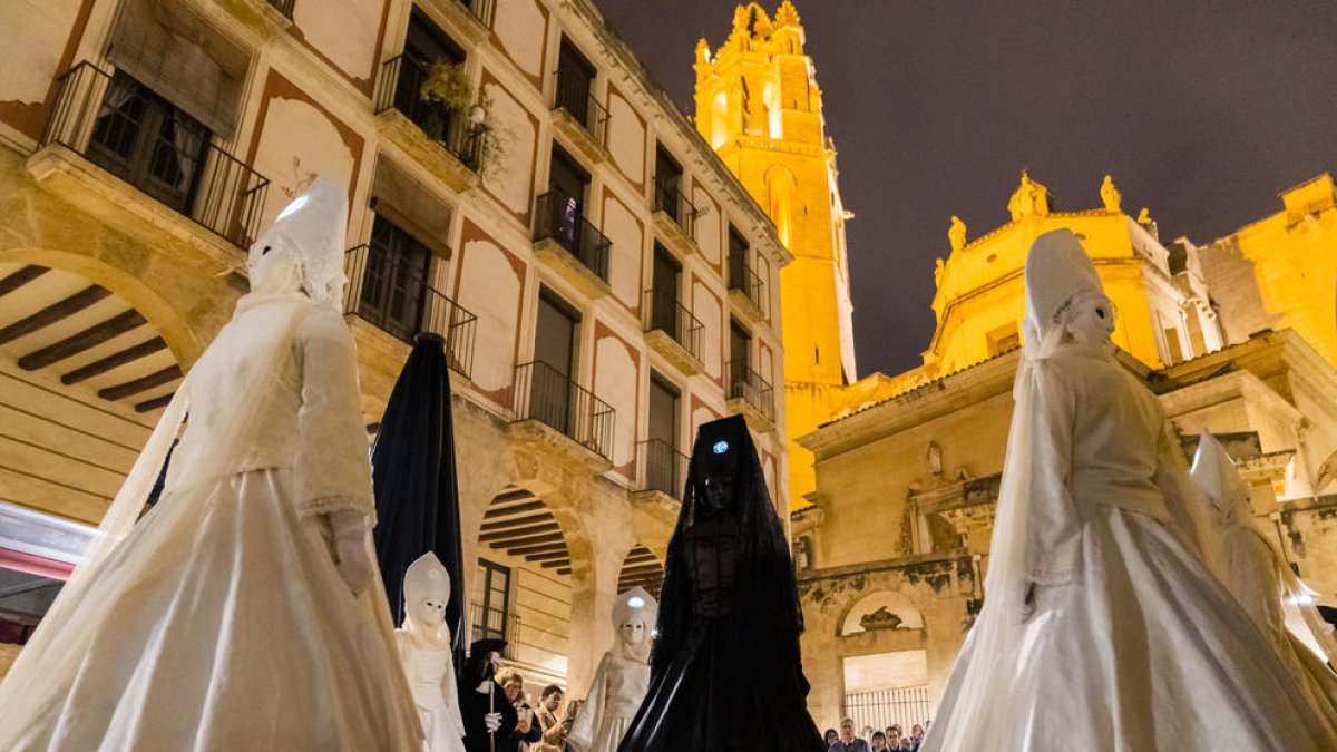 Els Set Pecats Capitals deixen pas a les Virtuts i tornen Reus al bon camí