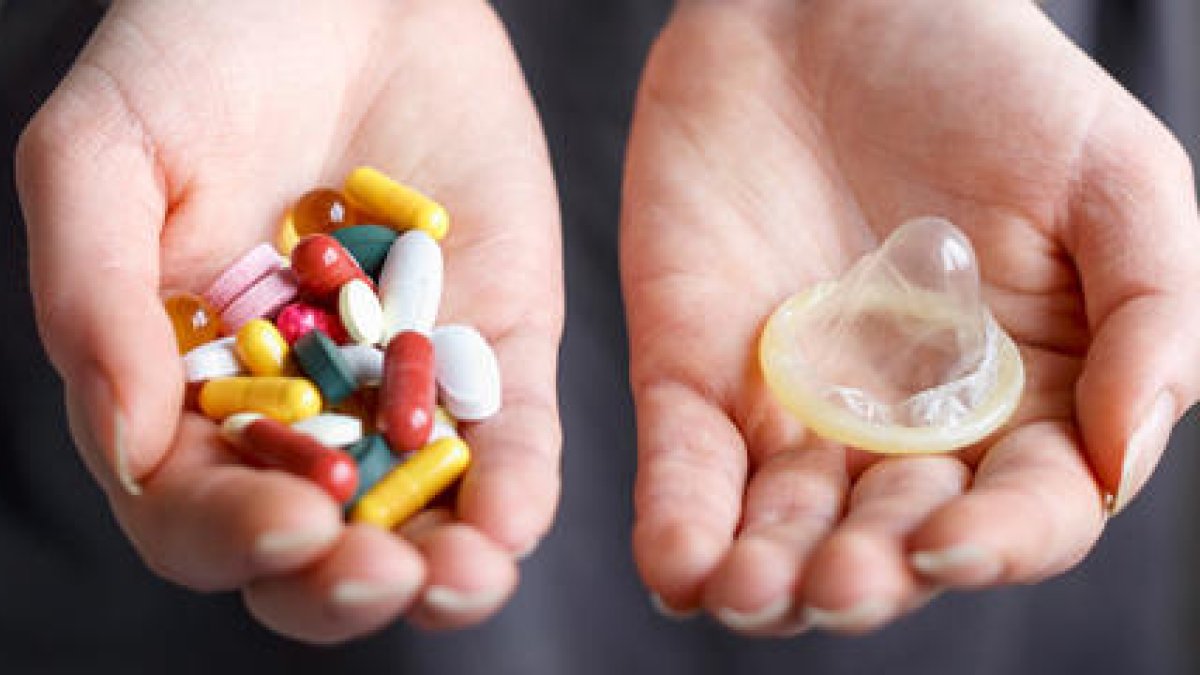 Les ETS que més es contagien: per què és més fàcil infectar-se d'unes que d'unes altres?