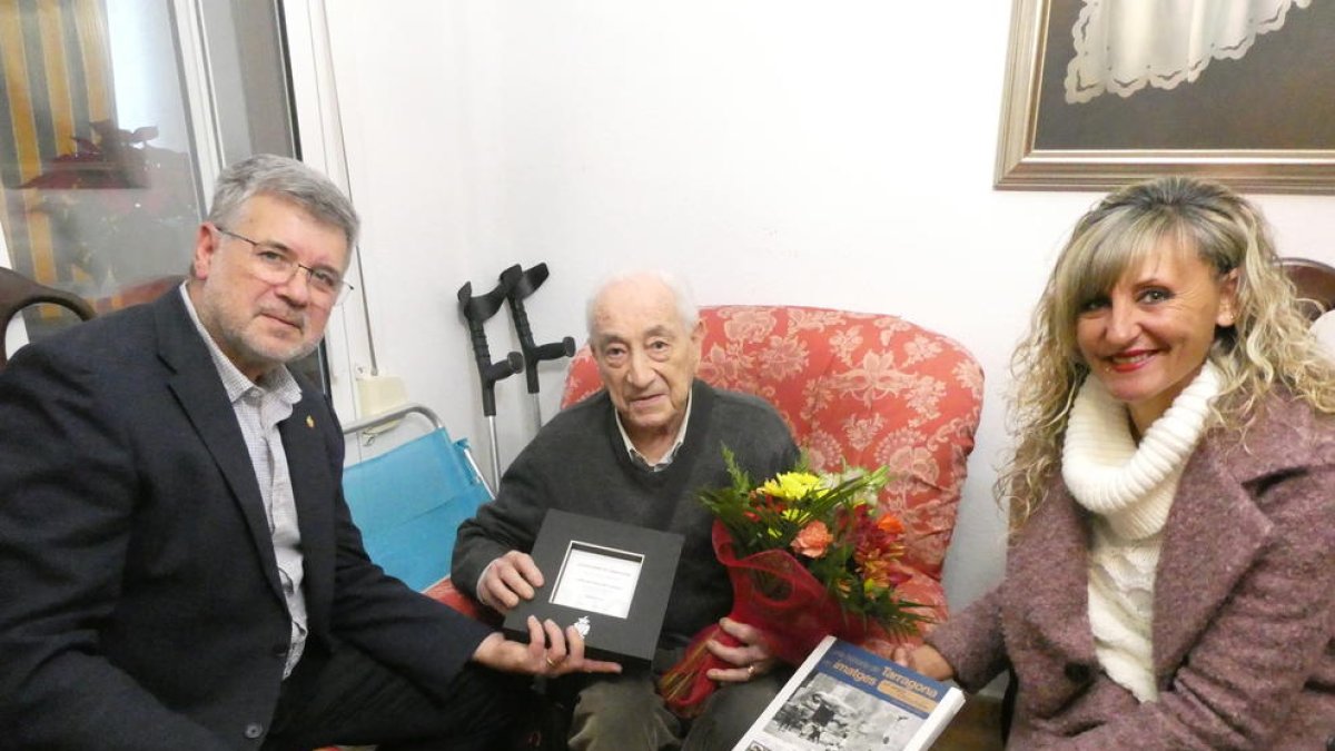 Joaquim Porqueres entra al club dels centenaris tarragonins