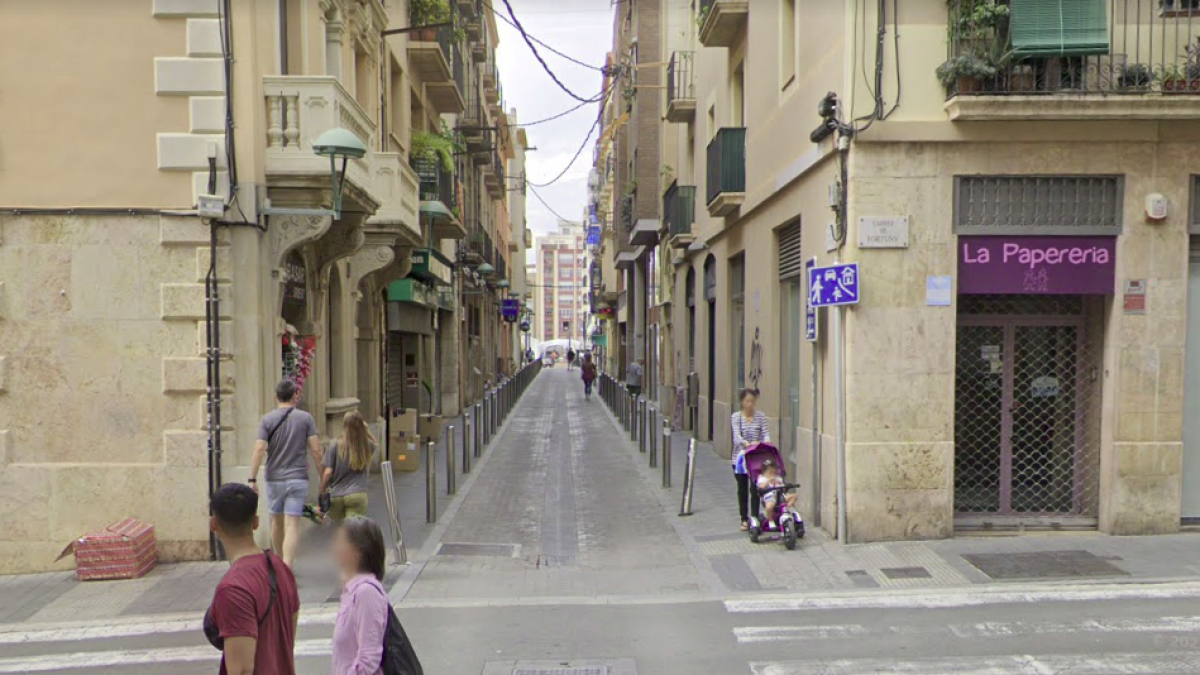 L'Ajuntament de Tarragona estudia restringir el pas de cotxes a Governador González