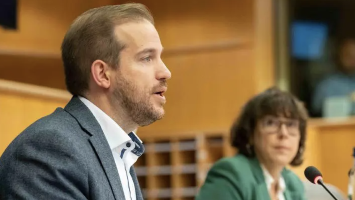 La missió de l'Eurocambra per Pegasus arriba a Madrid