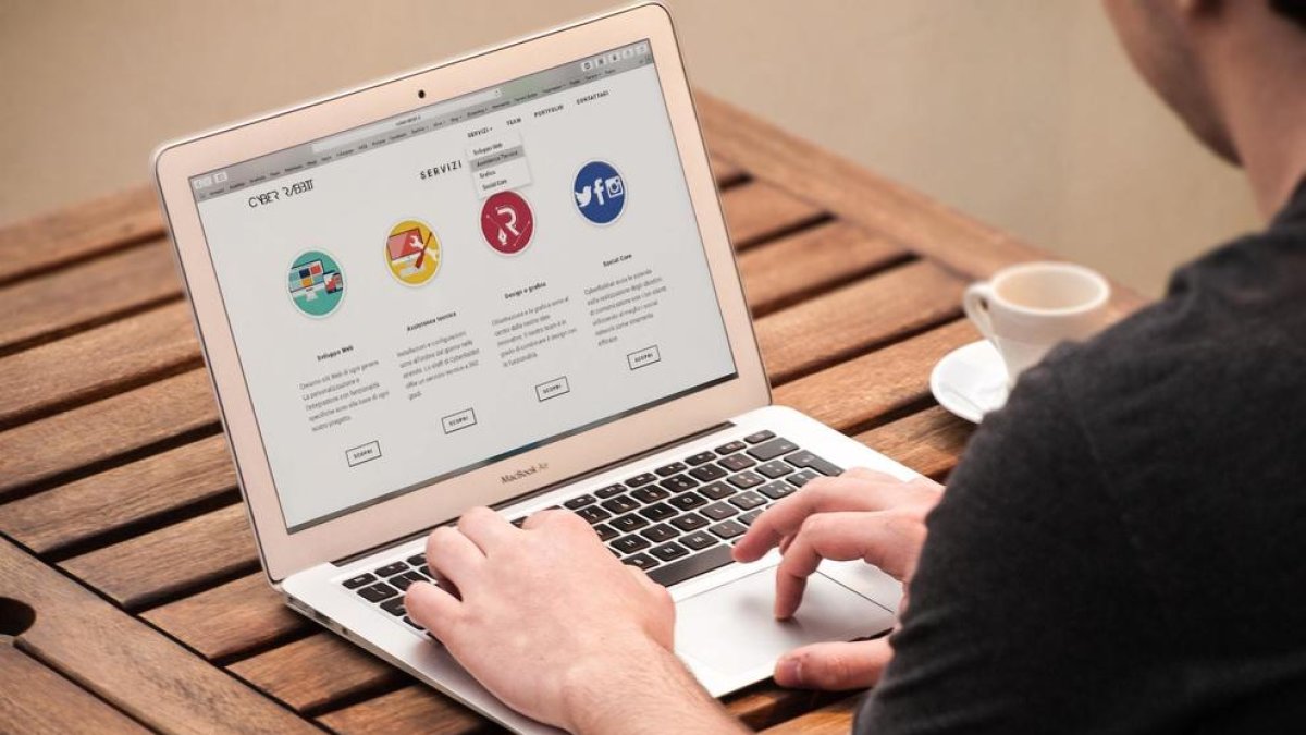 El Ayuntamiento de Roda de Berà pone en marcha un curso gratuito de alfabetización digital